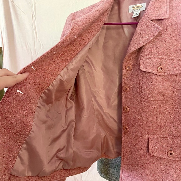 Rose Wool Blazer - Picture 8 of 10